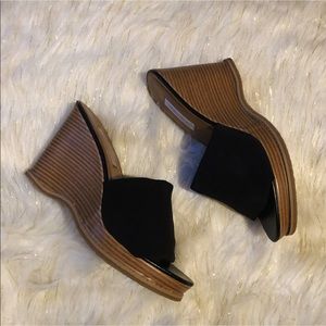 Gorgeous Wedges Sandals